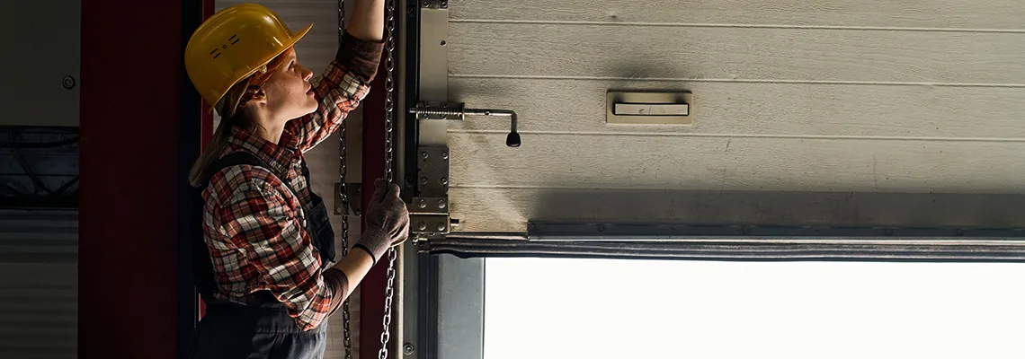 Overhead Garage Door Technician in Melbourne, FL